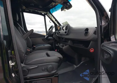 2024 Mercedes-Benz Sprinter 2500 High Roof 4-Cyl Diesel Ho z USA, uszkodzony, nr VIN W1Z4NGHY3RT181443